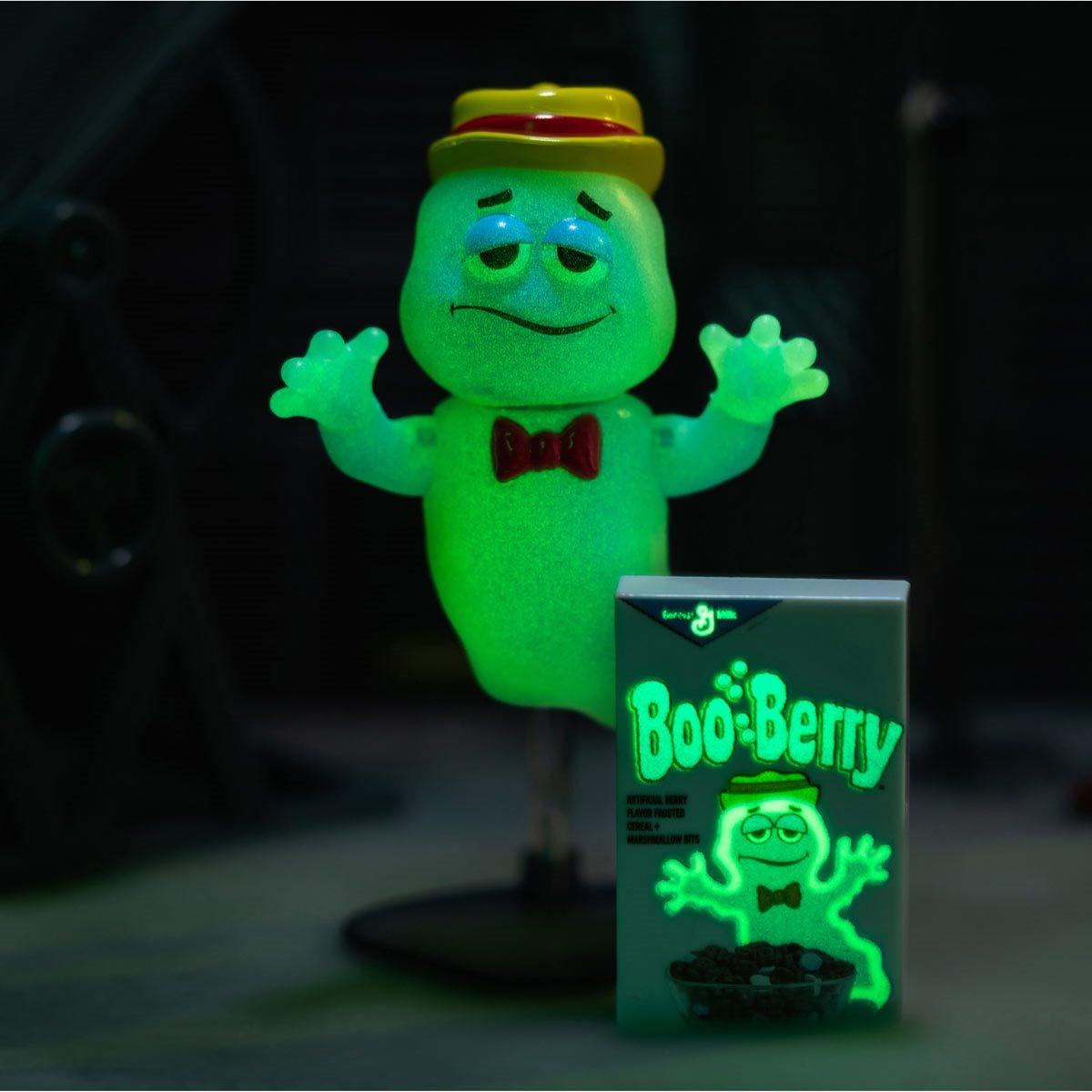 General Mills Booberry 6-Inch Scale Glow-in-the-Dark Action Figure - Exclusive - Paradise Hobbies LLC
